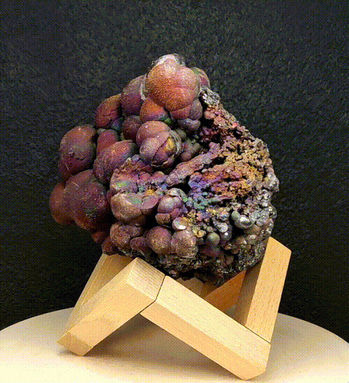 Goethite shape similar:Kyoho grape | 1.5 kg Big ornaments | Top premium rare Iridescent Goethite, Turgite, Hematite, Iridescent | COLOUR:violet-red , Silver| 100% natural color |