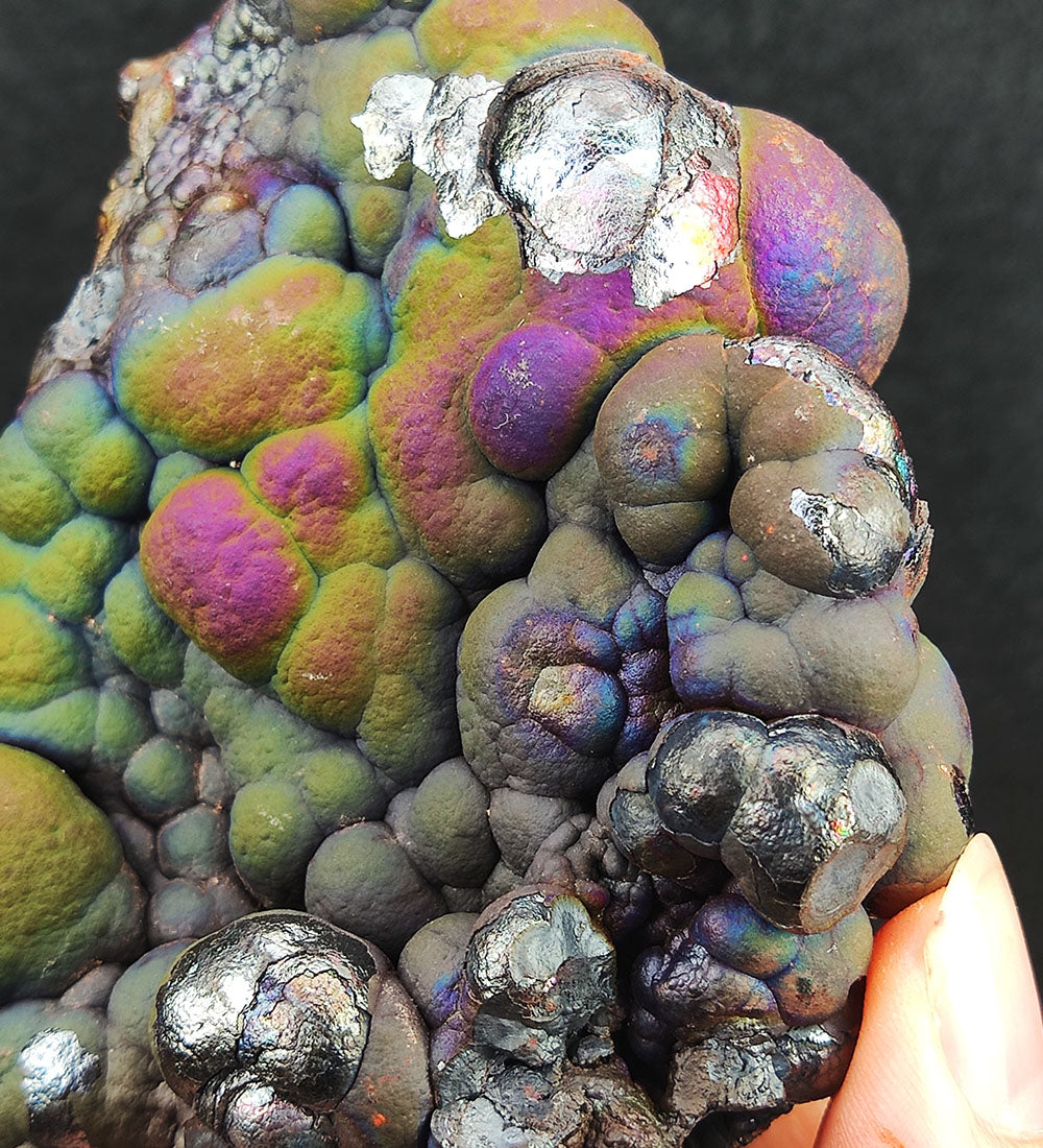 Goethite shape similar:Lion Head | Top premium rare Iridescent Goethite, Turgite, Hematite, Iridescent | COLOUR: Pink , green| 100% natural color |