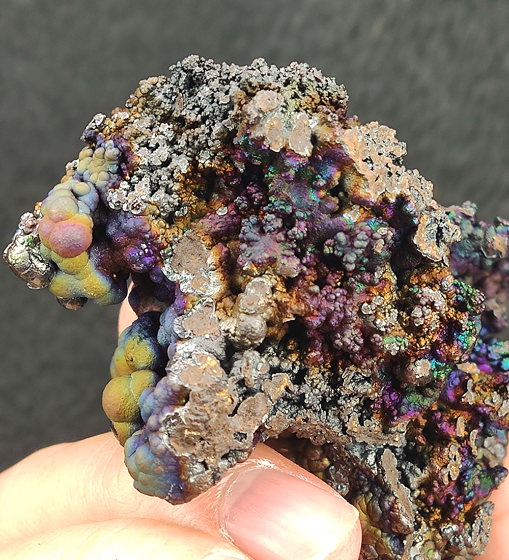Goethite shape similar:Purple Horse | Top premium rare Iridescent Goethite, Turgite, Hematite, Iridescent | COLOUR: Pink , green| 100% natural color |