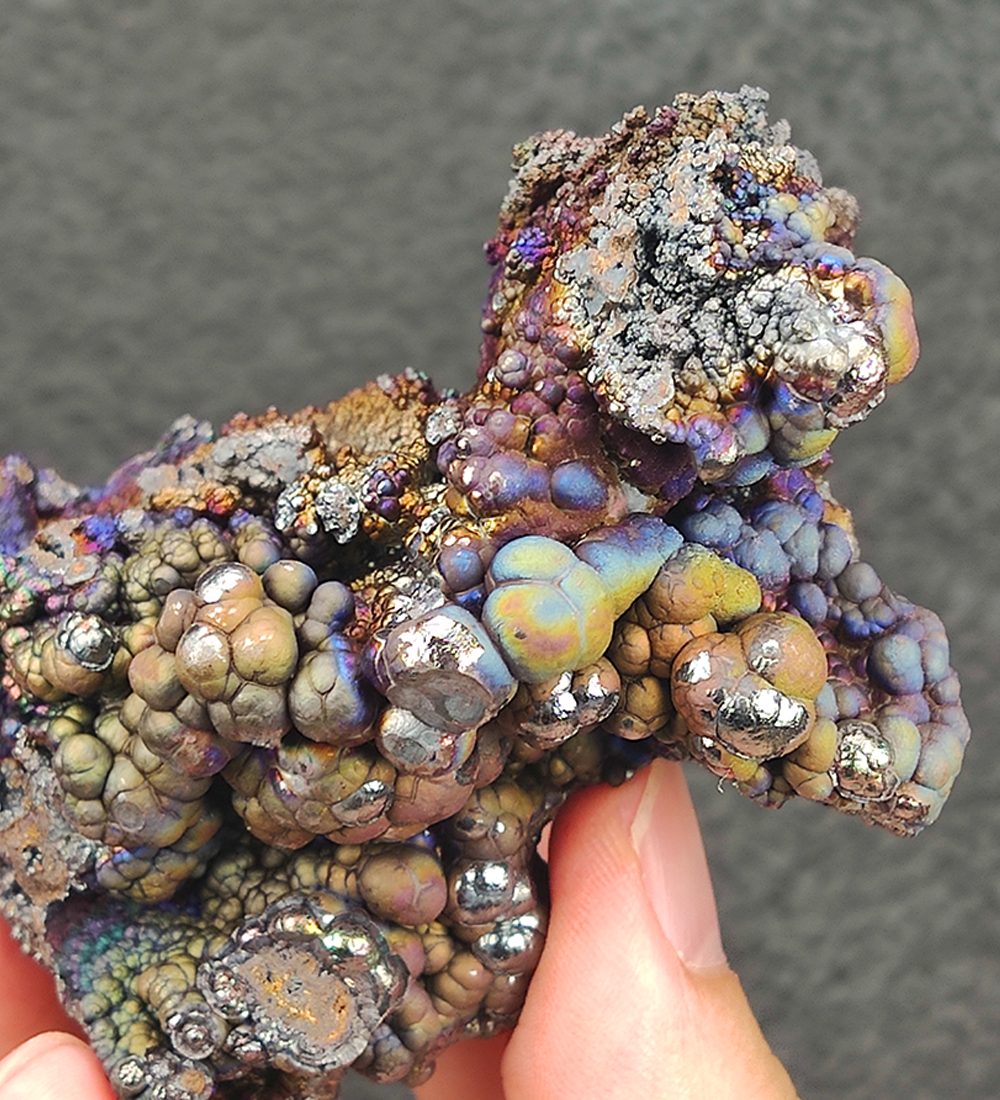 Goethite shape similar:Purple Horse | Top premium rare Iridescent Goethite, Turgite, Hematite, Iridescent | COLOUR: Pink , green| 100% natural color |