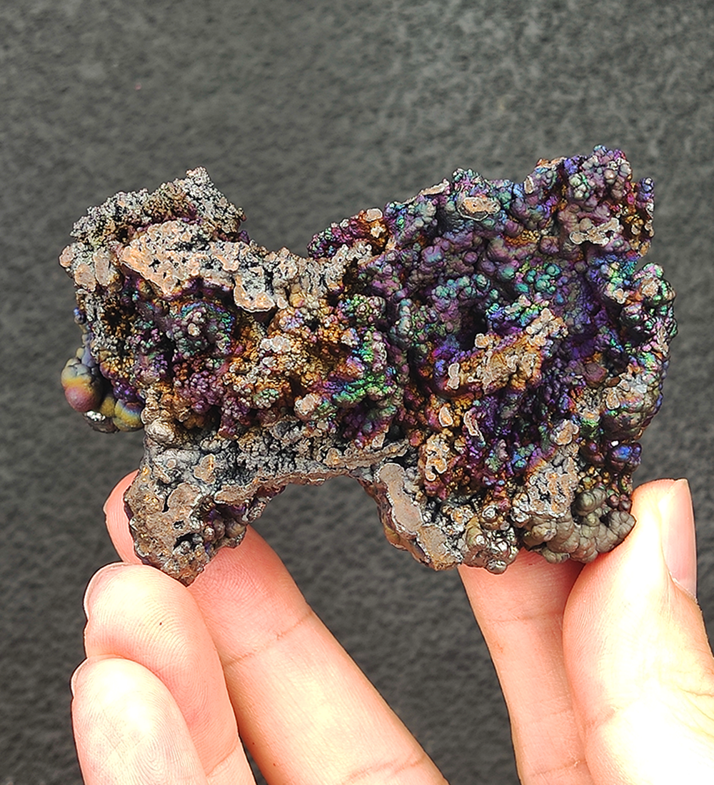 Goethite shape similar:Purple Horse | Top premium rare Iridescent Goethite, Turgite, Hematite, Iridescent | COLOUR: Pink , green| 100% natural color |