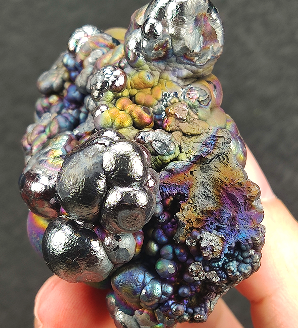 | Top premium rare Iridescent Goethite, Turgite, Hematite, Iridescent | COLOUR: Silver , Pink , Green | 100% natural color |
