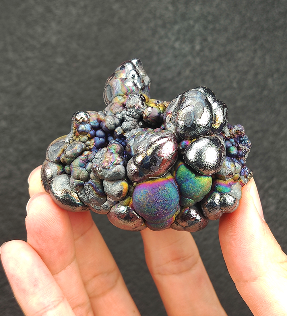 | Top premium rare Iridescent Goethite, Turgite, Hematite, Iridescent | COLOUR: Silver , Pink , Green | 100% natural color |