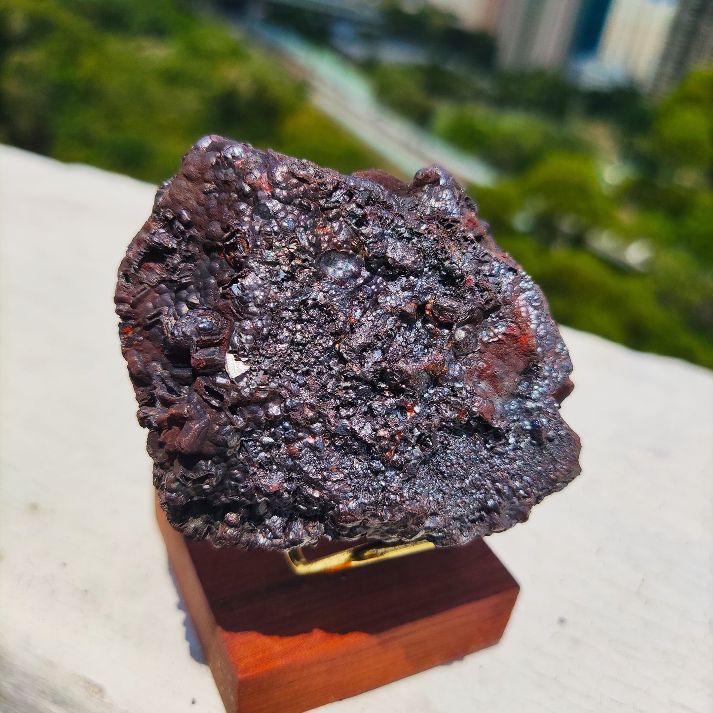 | Top premium rare Iridescent Goethite, Turgite, Hematite, Iridescent | COLOUR: Silver black ,Turgite with black Calcite | 100% natural color |