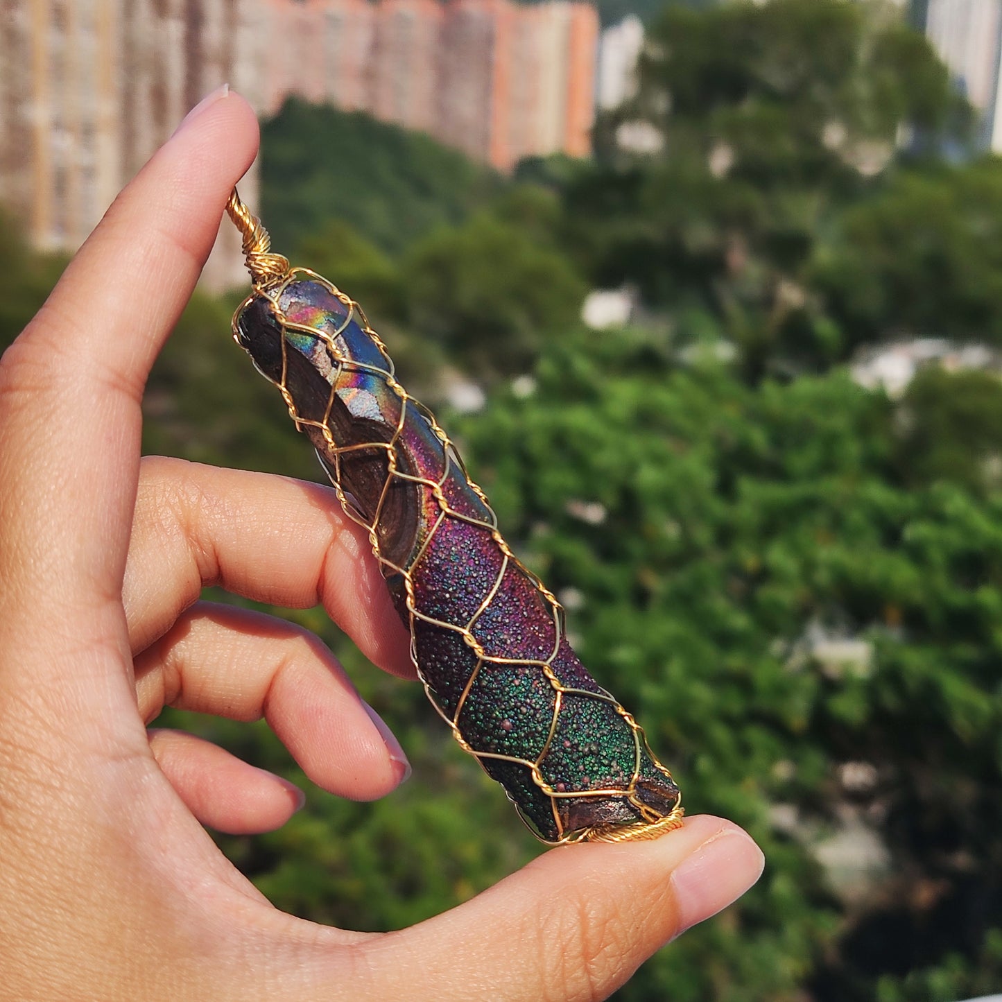 彩虹色 頂級 大佛系 亞嚕家大佛柱吊墜 力泥活石 膽料