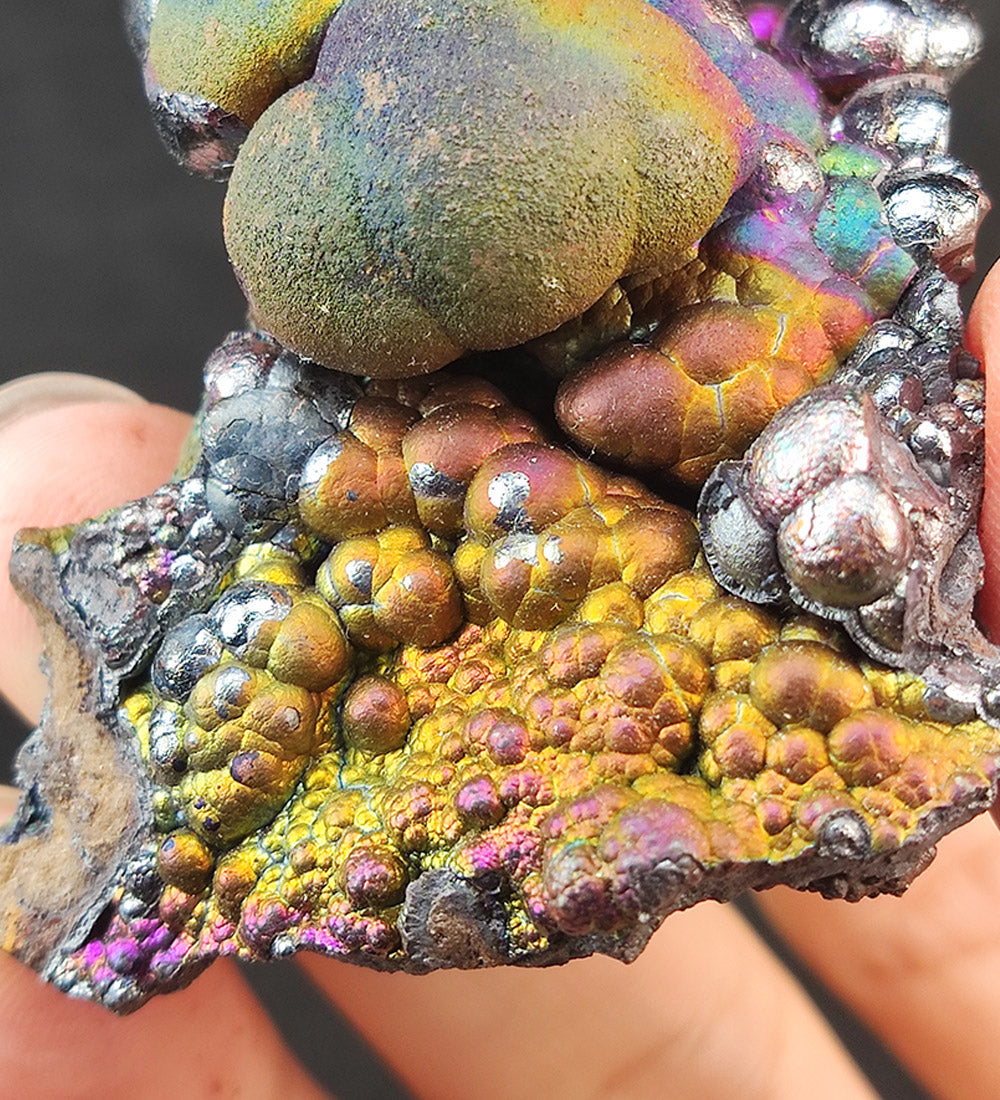 | Top premium rare Iridescent Goethite, Turgite, Hematite, Iridescent | COLOUR: Silver, Pink, Gold, Green | 100% natural color |