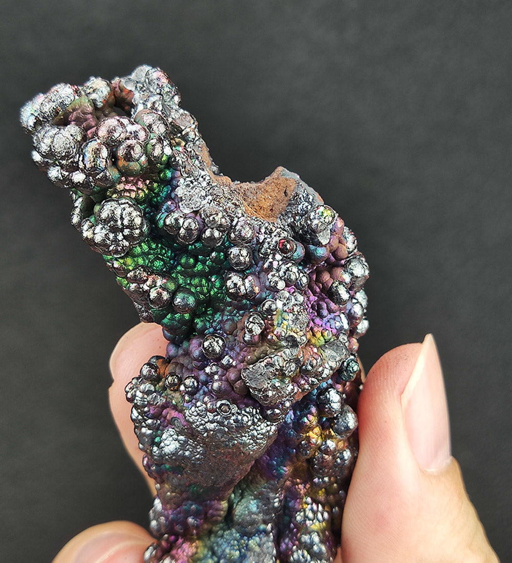 | Top premium rare Iridescent Goethite, Turgite, Hematite, Iridescent | COLOUR: Sliver , Purple , Green | 100% natural color |
