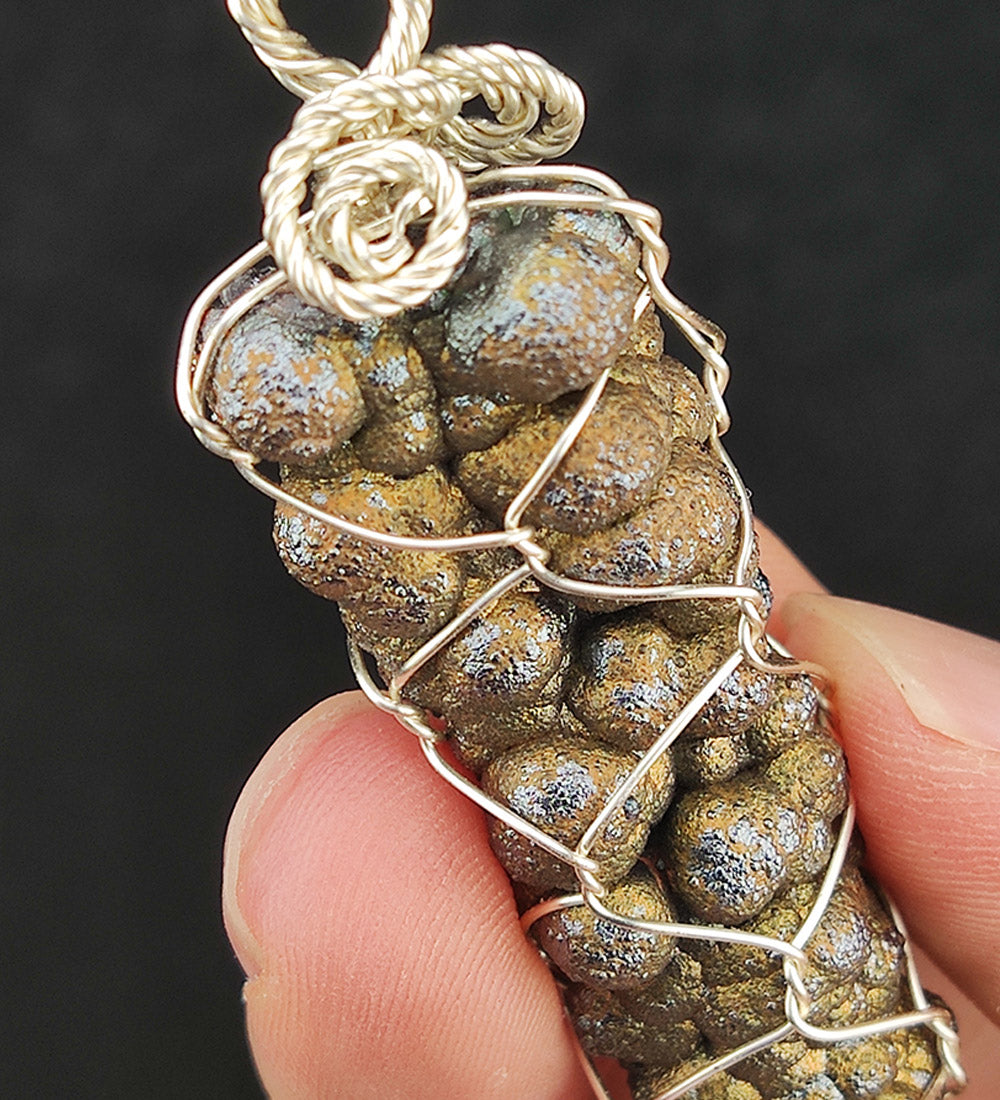 | Goethite Pillar(6cm) | Goethite Pendant Copper Wire Wrapped Gemstone Pendant |