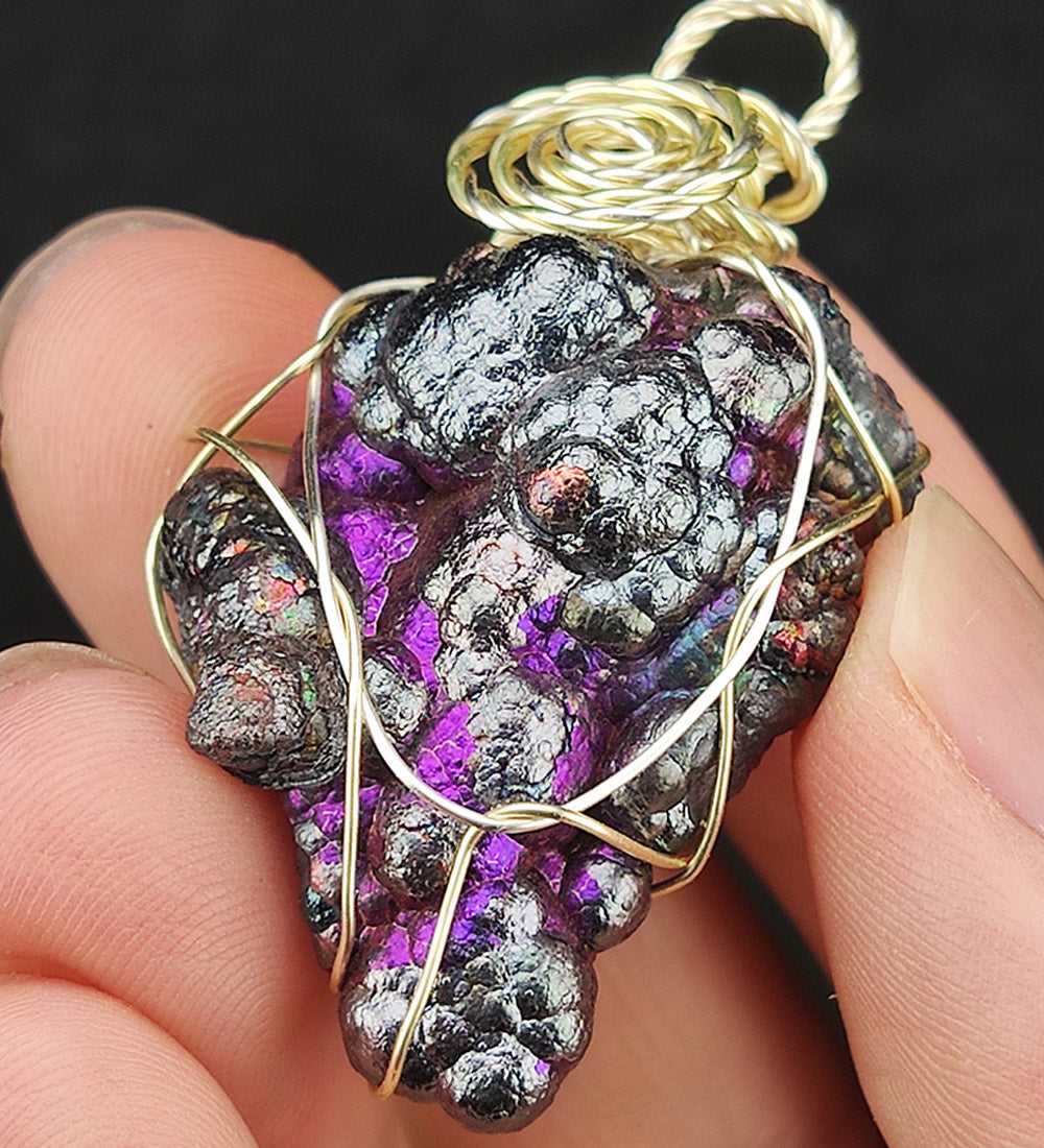 | Goethite Pendant Copper Wire Wrapped Gemstone Pendant | COLOUR: green, silver, purple, gold | 100% natural color |