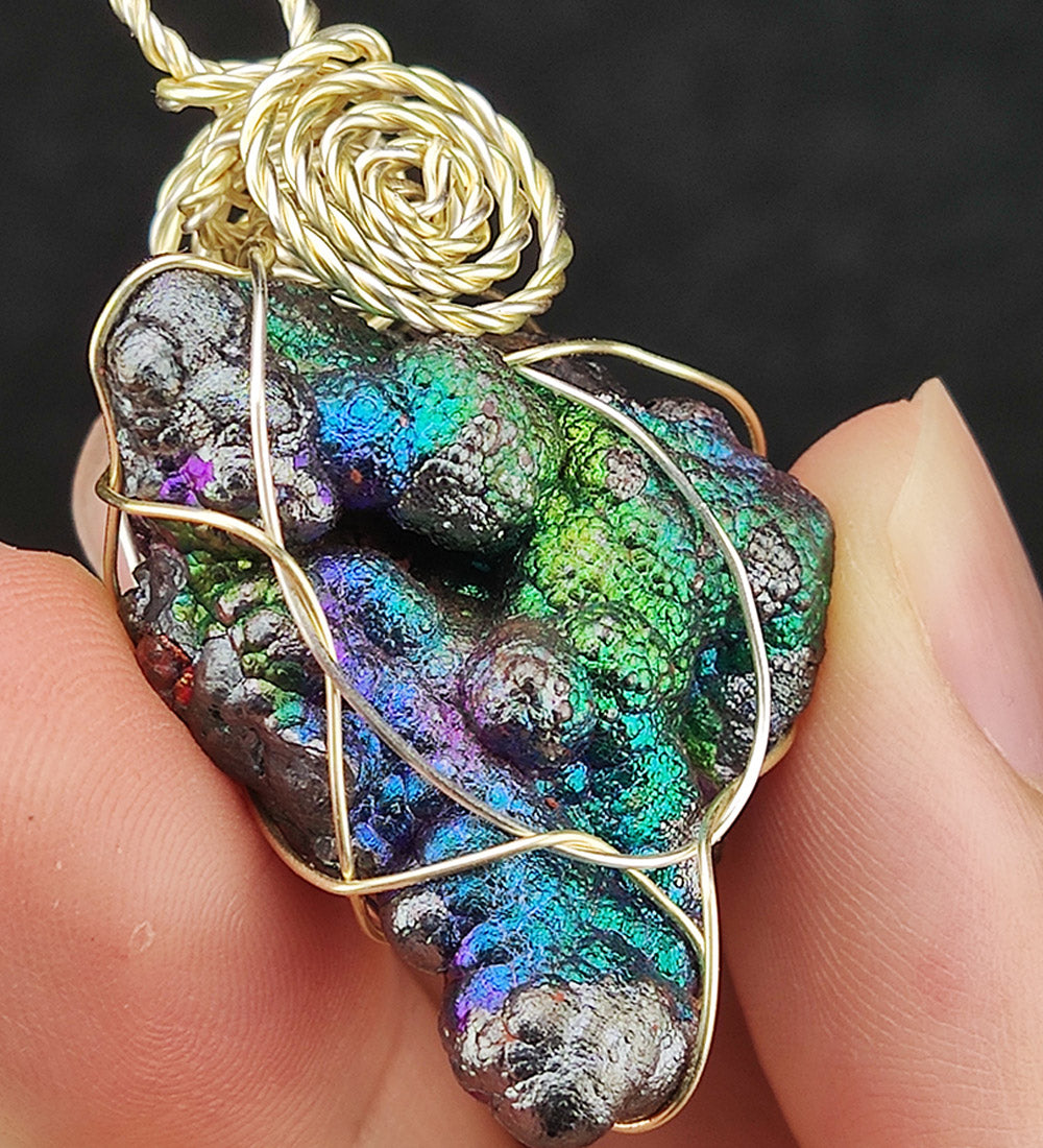 | Goethite Pendant Copper Wire Wrapped Gemstone Pendant | COLOUR: green, silver, purple, gold | 100% natural color |