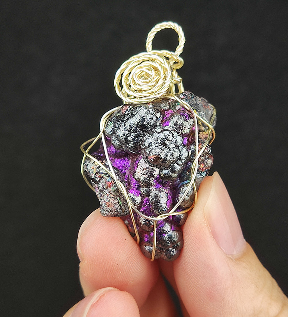 | Goethite Pendant Copper Wire Wrapped Gemstone Pendant | COLOUR: green, silver, purple, gold | 100% natural color |