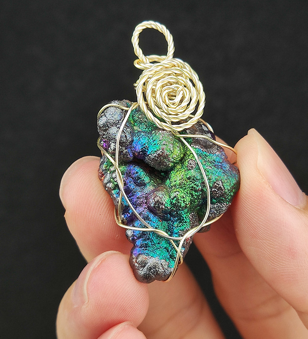 | Goethite Pendant Copper Wire Wrapped Gemstone Pendant | COLOUR: green, silver, purple, gold | 100% natural color |