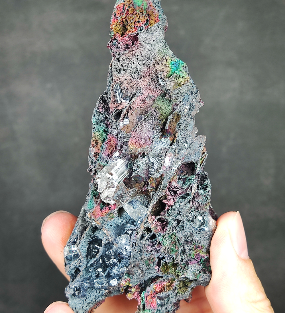 | Top premium rare Iridescent Goethite, Turgite, Hematite, Iridescent | COLOUR: Pink, Purple, green with White Quartz,Crystal | 100% natural color |