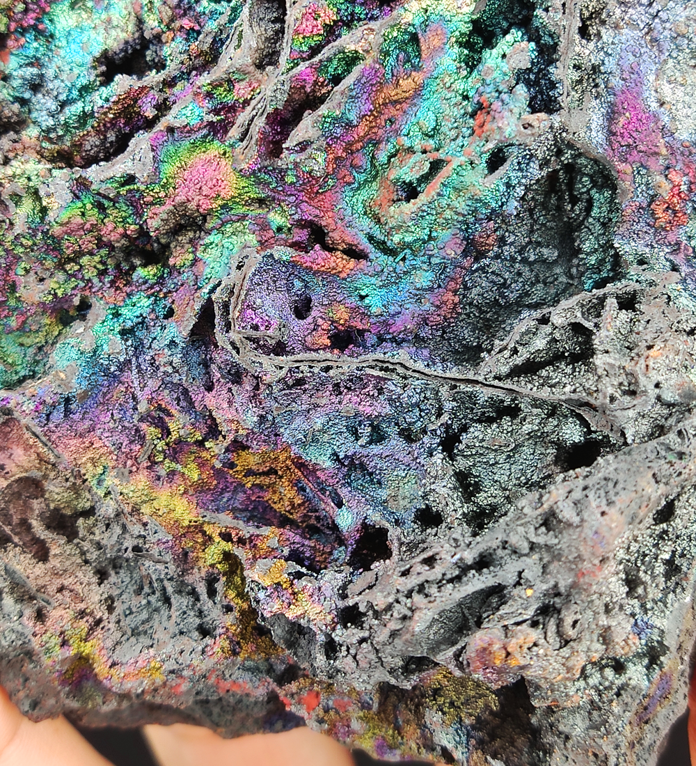 | Top premium rare Iridescent Goethite, Turgite, Hematite, Iridescent | COLOUR: Green, Blue | 100% natural color |