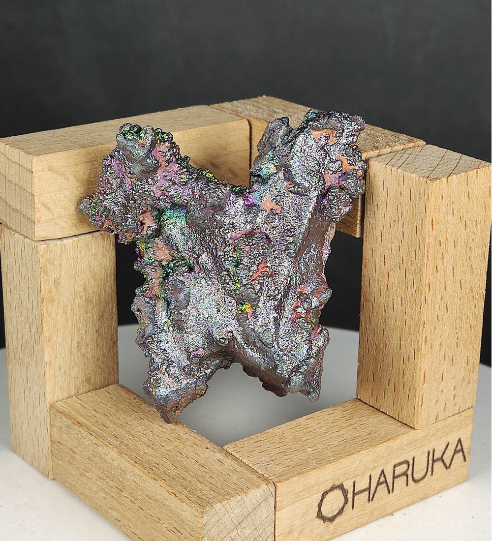 | Top premium rare Iridescent Goethite, Turgite, Hematite, Iridescent | COLOUR: pink, green,purple | 100% natural color |