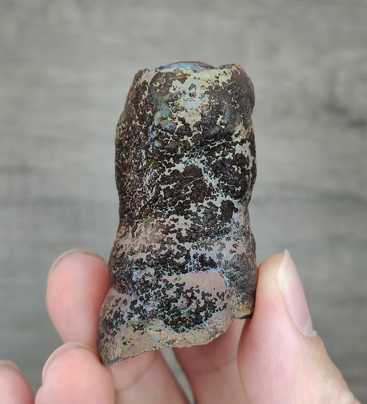 | Goethite Pillar(5cm) | Top premium rare Iridescent Goethite, Turgite, Hematite, Iridescent | COLOUR: Black gold, bronze gold, green | 100% natural color |