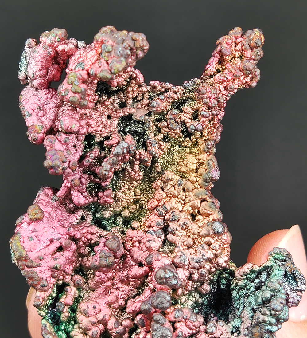 | Top premium rare Iridescent Goethite, Turgite, Hematite, Iridescent | COLOUR: Pink, Green | 100% natural color |