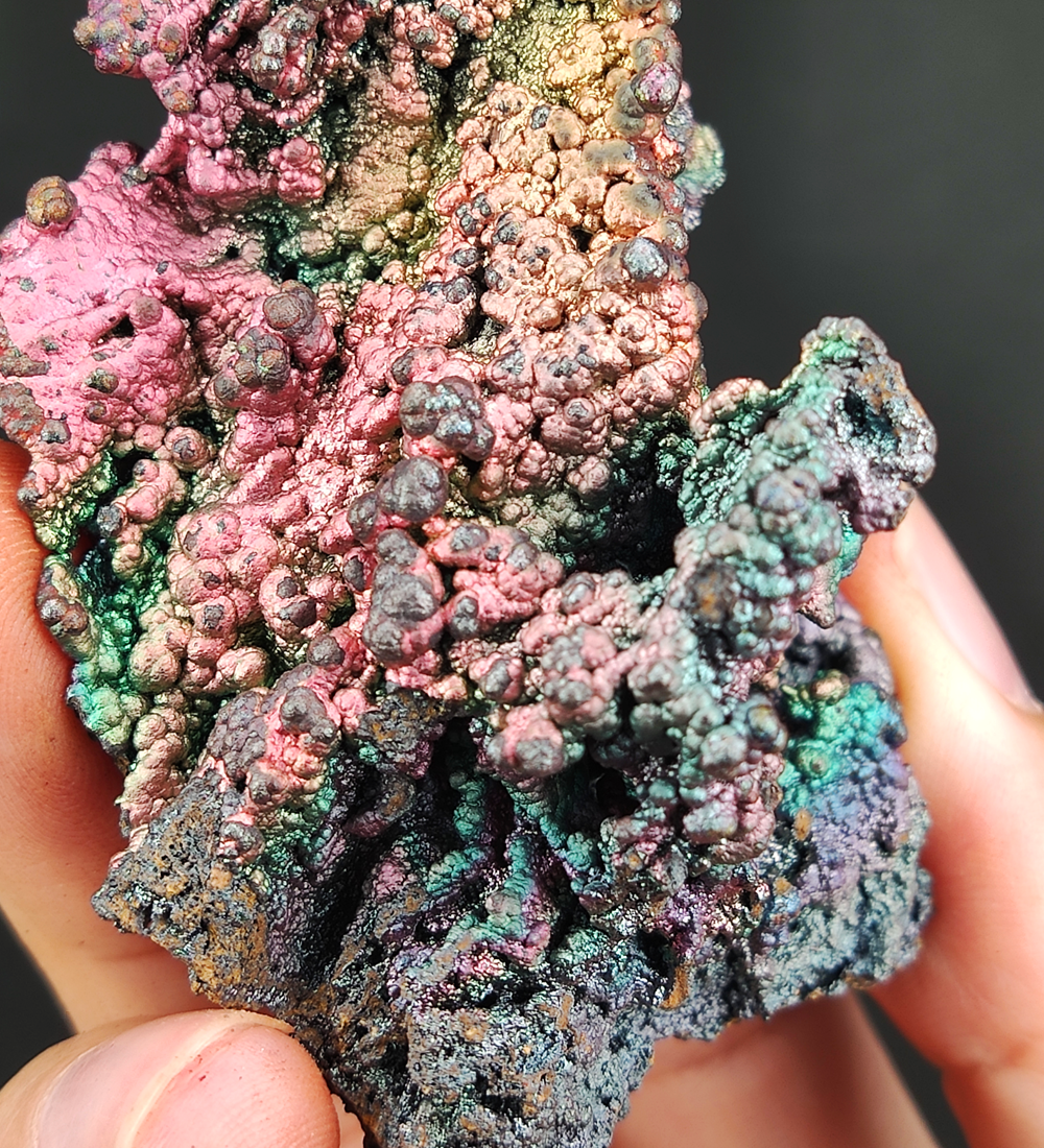 | Top premium rare Iridescent Goethite, Turgite, Hematite, Iridescent | COLOUR: Pink, Green | 100% natural color |