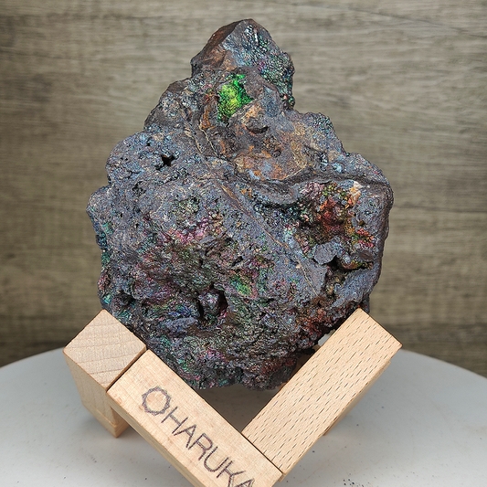 | Top premium rare Iridescent Goethite, Turgite, Hematite, Iridescent | COLOUR: gold, green, pink | 100% natural color |