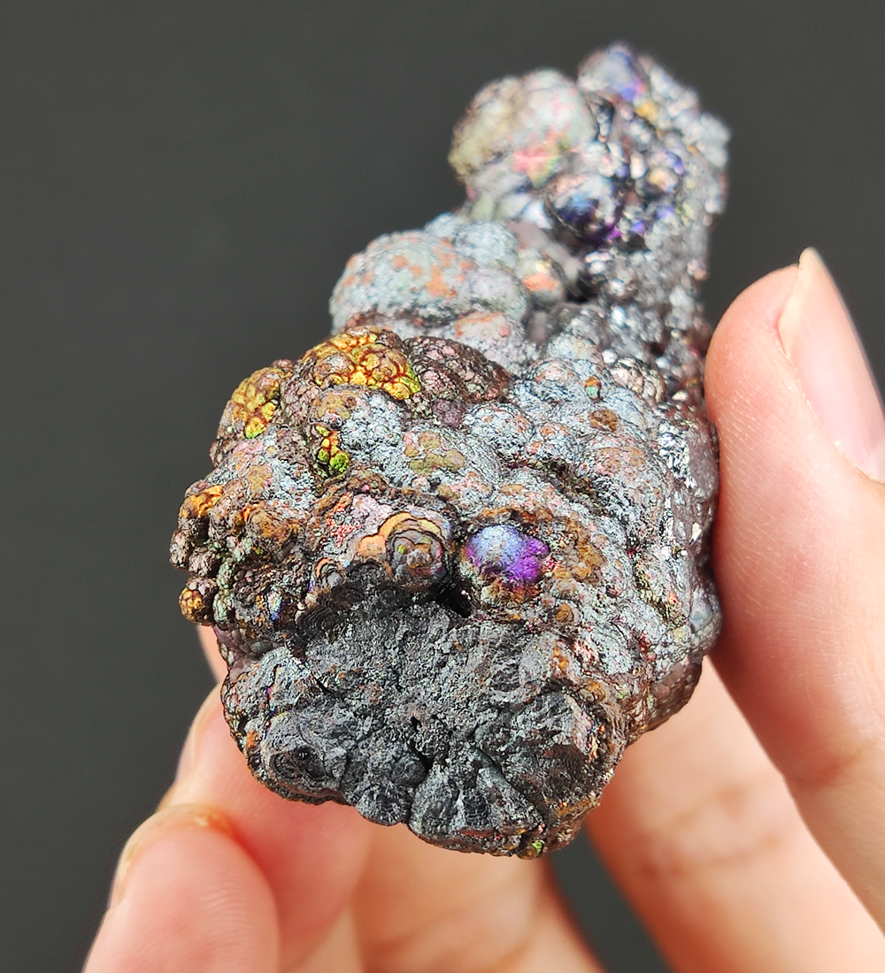 | Goethite Pillar(6.7cm) | Top premium rare Iridescent Goethite, Turgite, Hematite, Iridescent | COLOUR: Gold, Silver | 100% natural color |