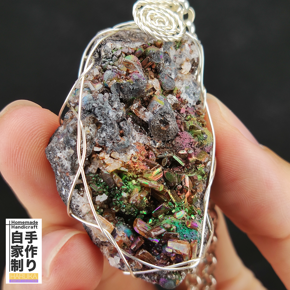 | Top premium rare Iridescent Goethite, Turgite, Hematite, Iridescent | COLOUR: Rainbow ,Turgite with gold Calcite & White Quartz,Crystal | 100% natural color |