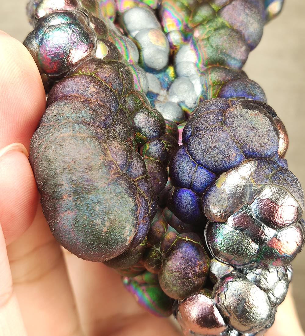| Top premium rare Iridescent Goethite, Turgite, Hematite, Iridescent | COLOUR: Blue, Purple, Pink | 100% natural color |