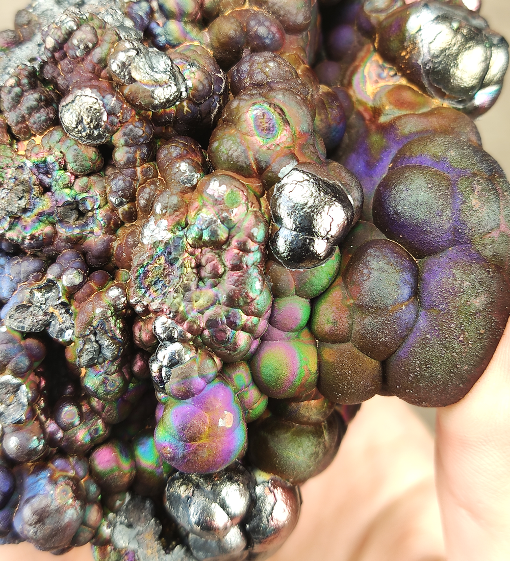 | Top premium rare Iridescent Goethite, Turgite, Hematite, Iridescent | COLOUR: Blue, Purple, Pink | 100% natural color |