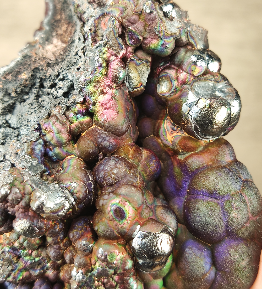 | Top premium rare Iridescent Goethite, Turgite, Hematite, Iridescent | COLOUR: Blue, Purple, Pink | 100% natural color |