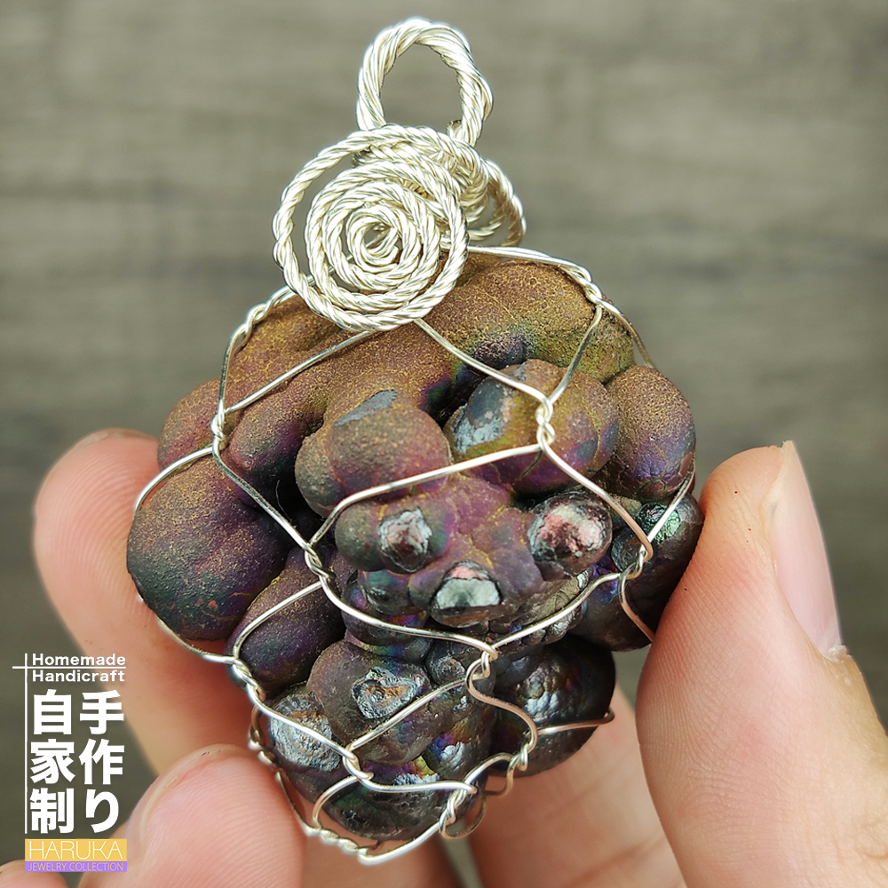 | Goethite Pendant Copper Wire Wrapped Gemstone Pendant | COLOUR: Pink, Silver | 100% natural color |