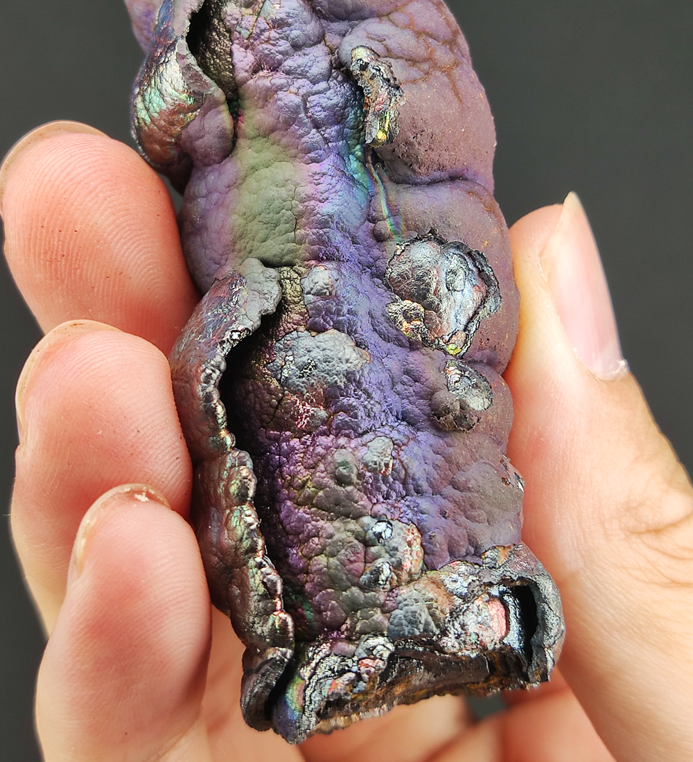 | Goethite Pillar(8.7cm) | Top premium rare Iridescent Goethite, Turgite, Hematite, Iridescent | COLOUR: Purple, Silver | 100% natural color |