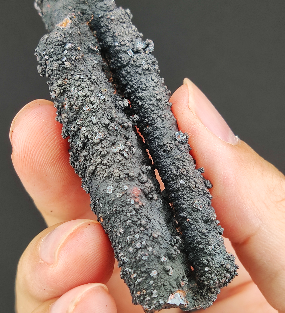 | Goethite Pillar(7.3cm) | Top premium rare Iridescent Goethite, Turgite, Hematite, Iridescent | COLOUR: Black | 100% natural color |