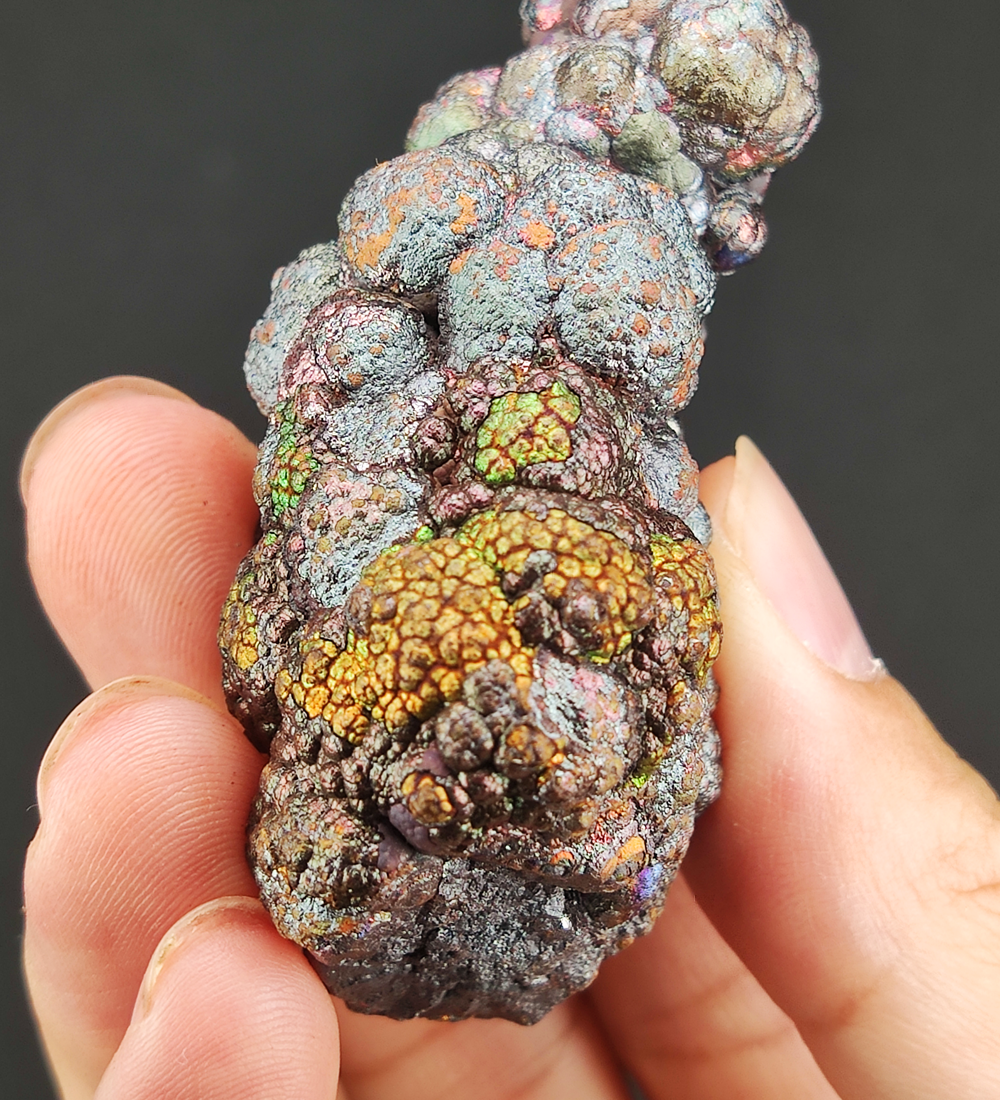 | Goethite Pillar(6.7cm) | Top premium rare Iridescent Goethite, Turgite, Hematite, Iridescent | COLOUR: Gold, Silver | 100% natural color |