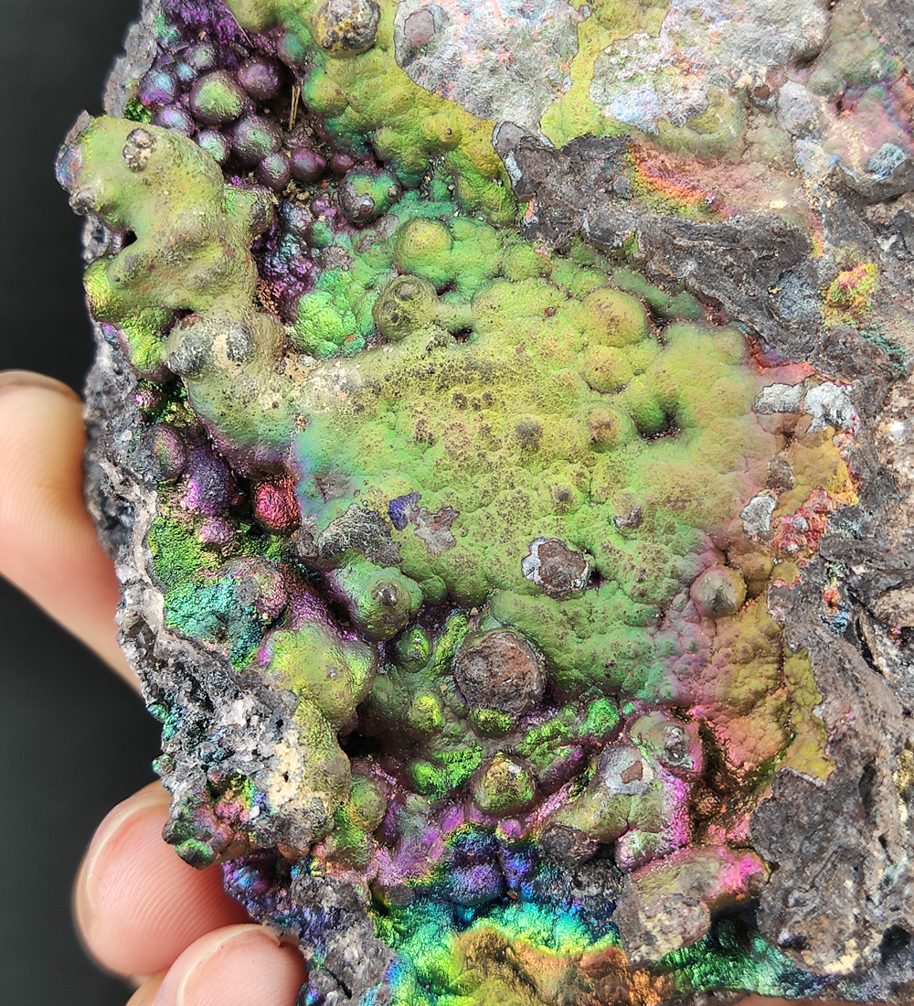 | Top premium rare Iridescent Goethite, Turgite, Hematite, Iridescent | COLOUR: Pink, Green | 100% natural color |