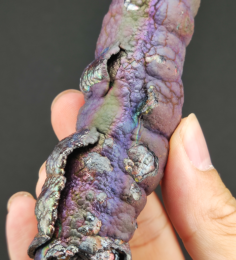| Goethite Pillar(8.7cm) | Top premium rare Iridescent Goethite, Turgite, Hematite, Iridescent | COLOUR: Purple, Silver | 100% natural color |