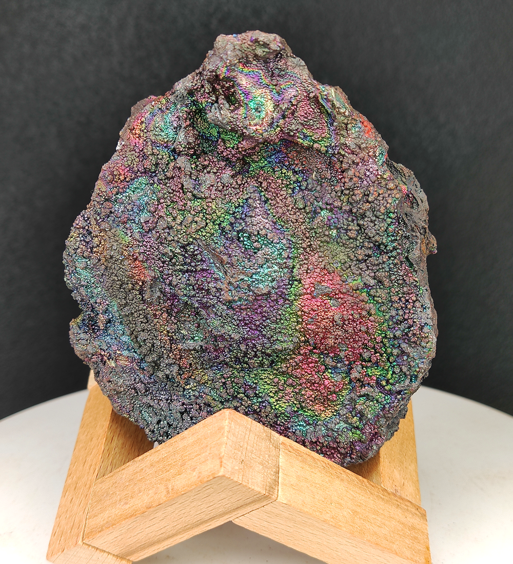 | Top premium rare Iridescent Goethite, Turgite, Hematite, Iridescent | COLOUR: Green, Blue | 100% natural color |
