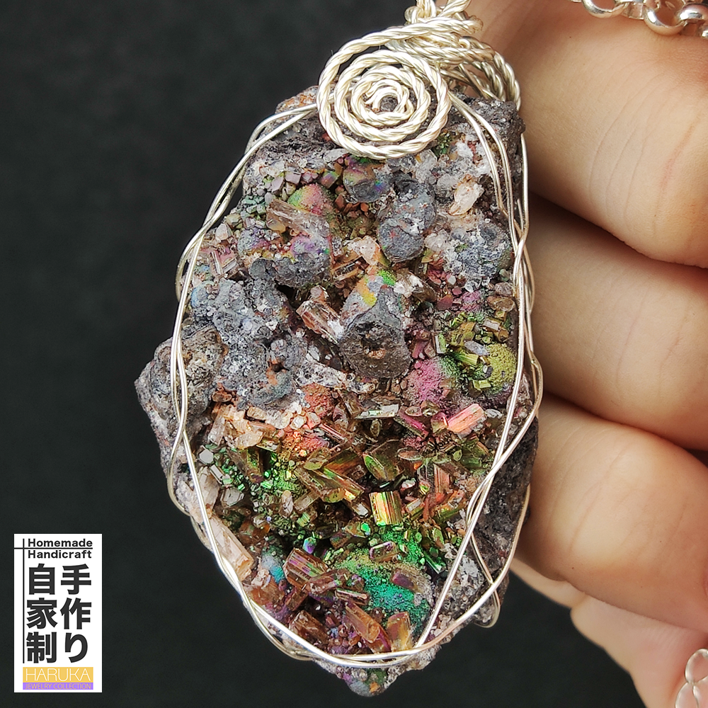 | Top premium rare Iridescent Goethite, Turgite, Hematite, Iridescent | COLOUR: Rainbow ,Turgite with gold Calcite & White Quartz,Crystal | 100% natural color |