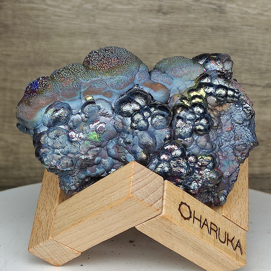 | Top premium rare Iridescent Goethite, Turgite, Hematite, Iridescent | COLOUR: silver, pink | 100% natural color |