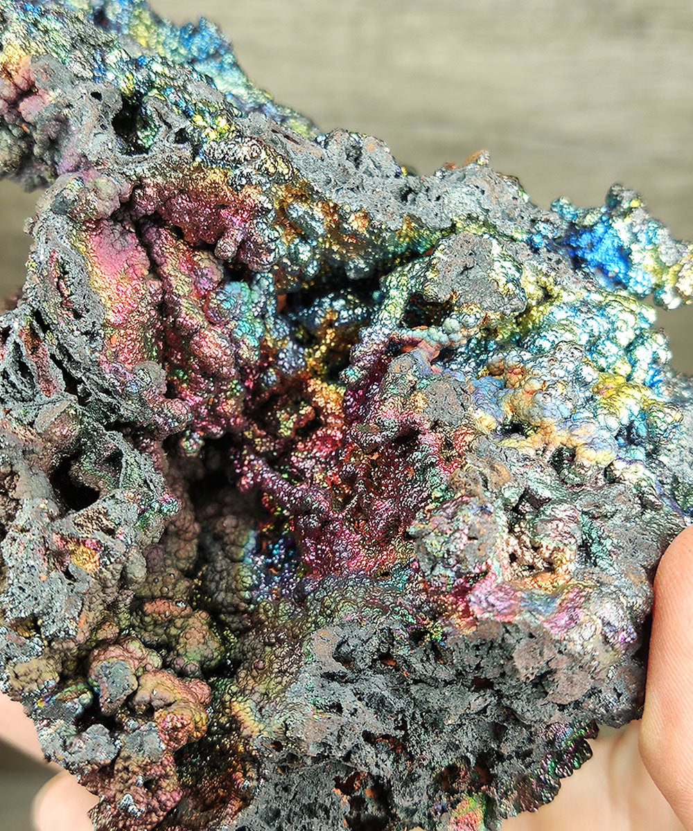 | Top premium rare Iridescent Goethite, Turgite, Hematite, Iridescent | COLOUR: Purple, Blue | 100% natural color |