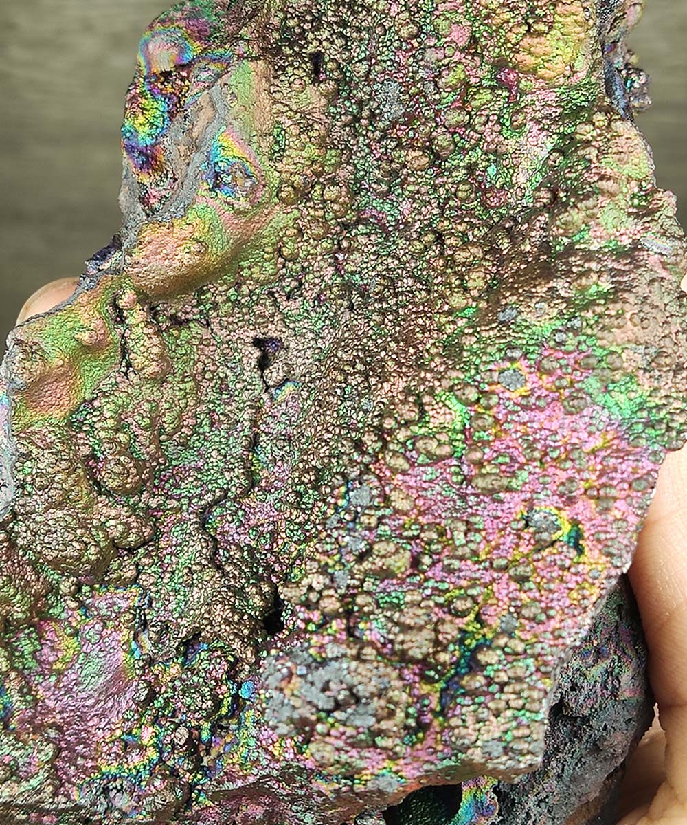 | Top premium rare Iridescent Goethite, Turgite, Hematite, Iridescent | COLOUR: Gold, Pink, Green | 100% natural color |