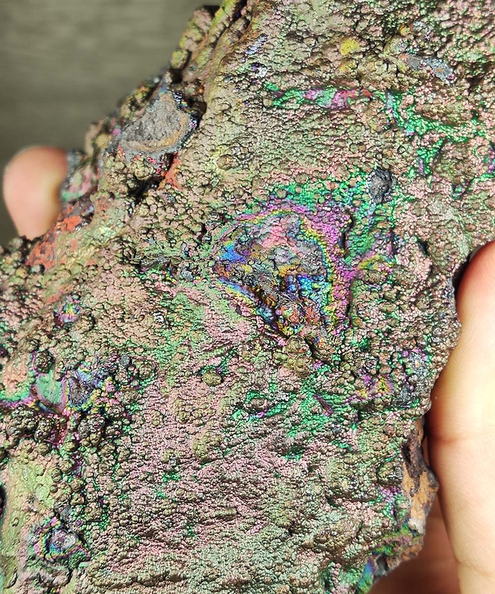| Top premium rare Iridescent Goethite, Turgite, Hematite, Iridescent | COLOUR: Gold, Pink, Green | 100% natural color |
