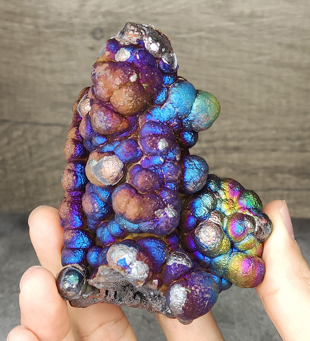 | Top premium rare Iridescent Goethite, Turgite, Hematite, Iridescent | COLOUR: Purple, Gold,blue | 100% natural color |