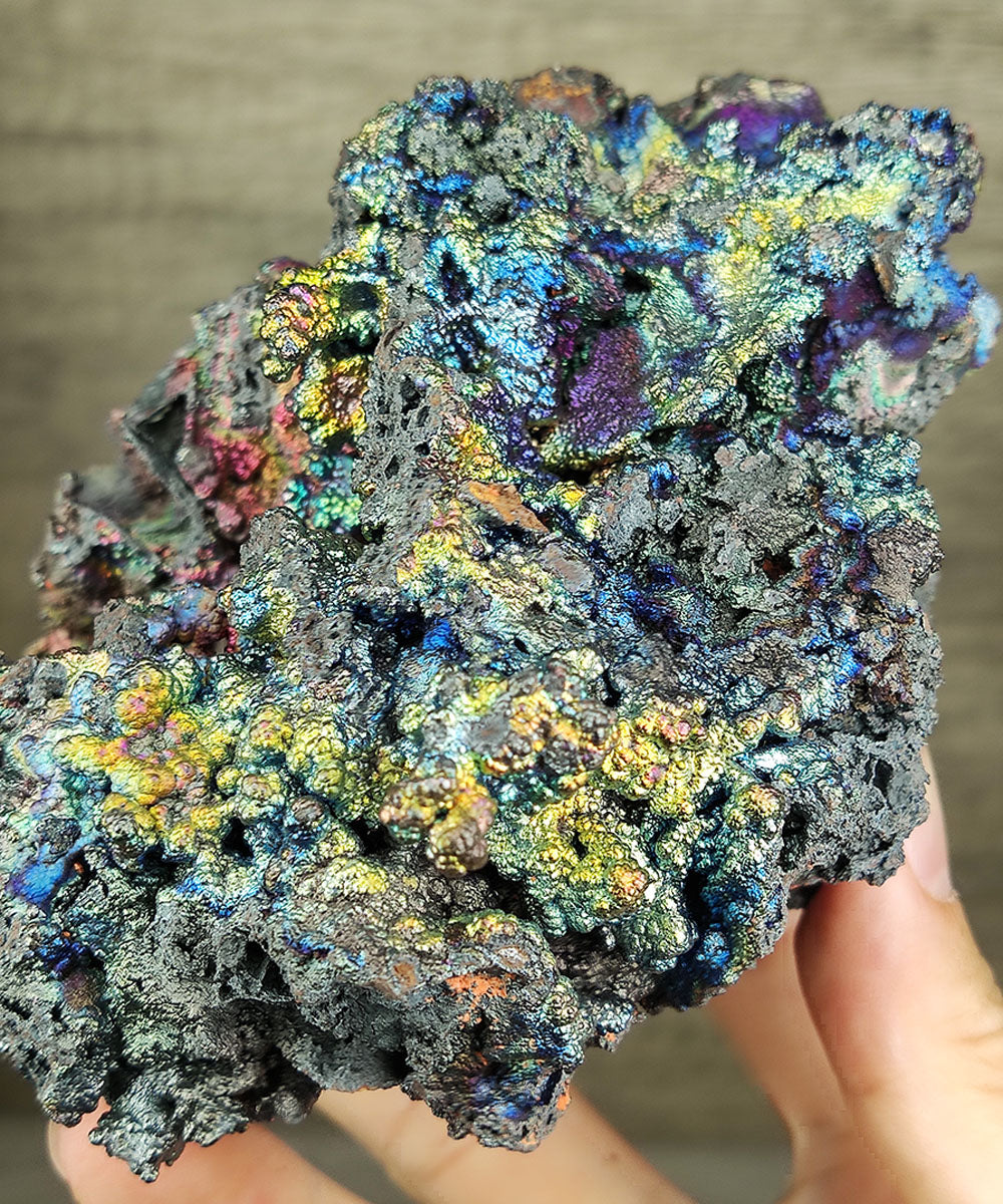 | Top premium rare Iridescent Goethite, Turgite, Hematite, Iridescent | COLOUR: Purple, Blue | 100% natural color |