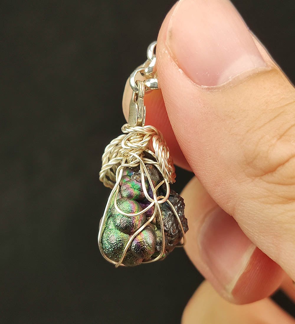 | Mini pendant | Goethite Pendant Copper Wire Wrapped Gemstone Pendant | COLOUR: Gold, Green | 100% natural color |
