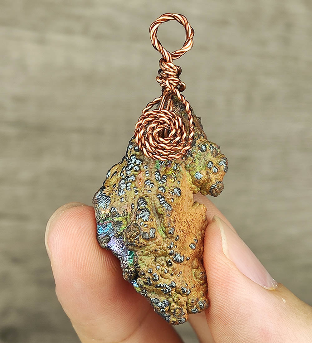 | Goethite Pendant Copper Wire Wrapped Gemstone Pendant | COLOUR: gold, blue | 100% natural color |