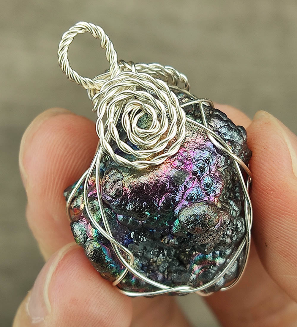 | Goethite Pendant Copper Wire Wrapped Gemstone Pendant | COLOUR: Purple, Silver , Green | 100% natural color |