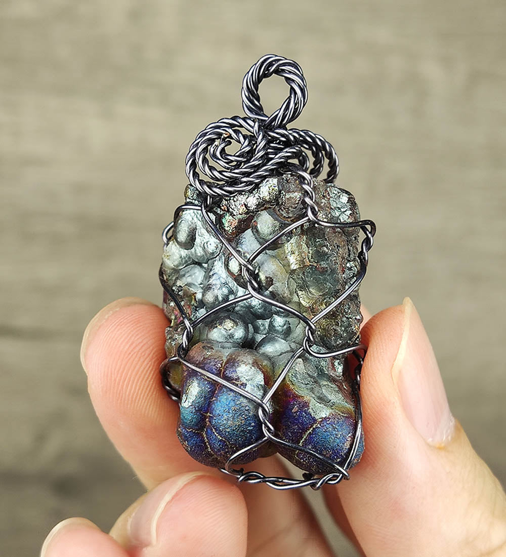 | Goethite Pendant Copper Wire Wrapped Gemstone Pendant | COLOUR: Purple, Silver , Blue | 100% natural color |