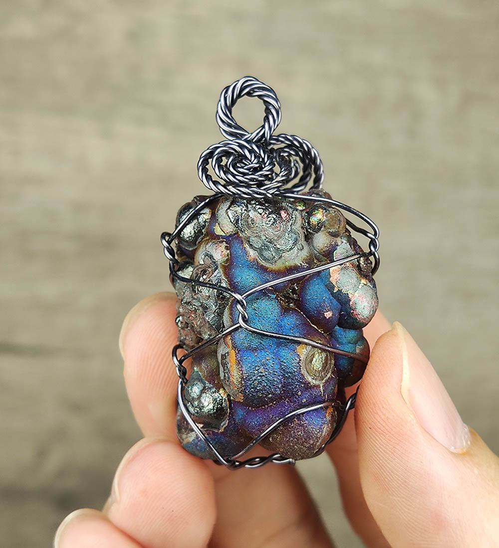 | Goethite Pendant Copper Wire Wrapped Gemstone Pendant | COLOUR: Purple, Silver , Blue | 100% natural color |