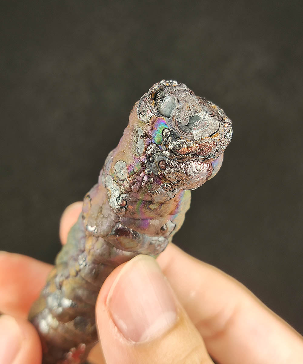| 收藏級 | 亞嚕家大佛柱 (8cm) | 罕 : 紫綠色 | 能量高 - 指向性好 | 招財、癖邪、驅小人能量特別好 | 力泥活石 | 膽料 |