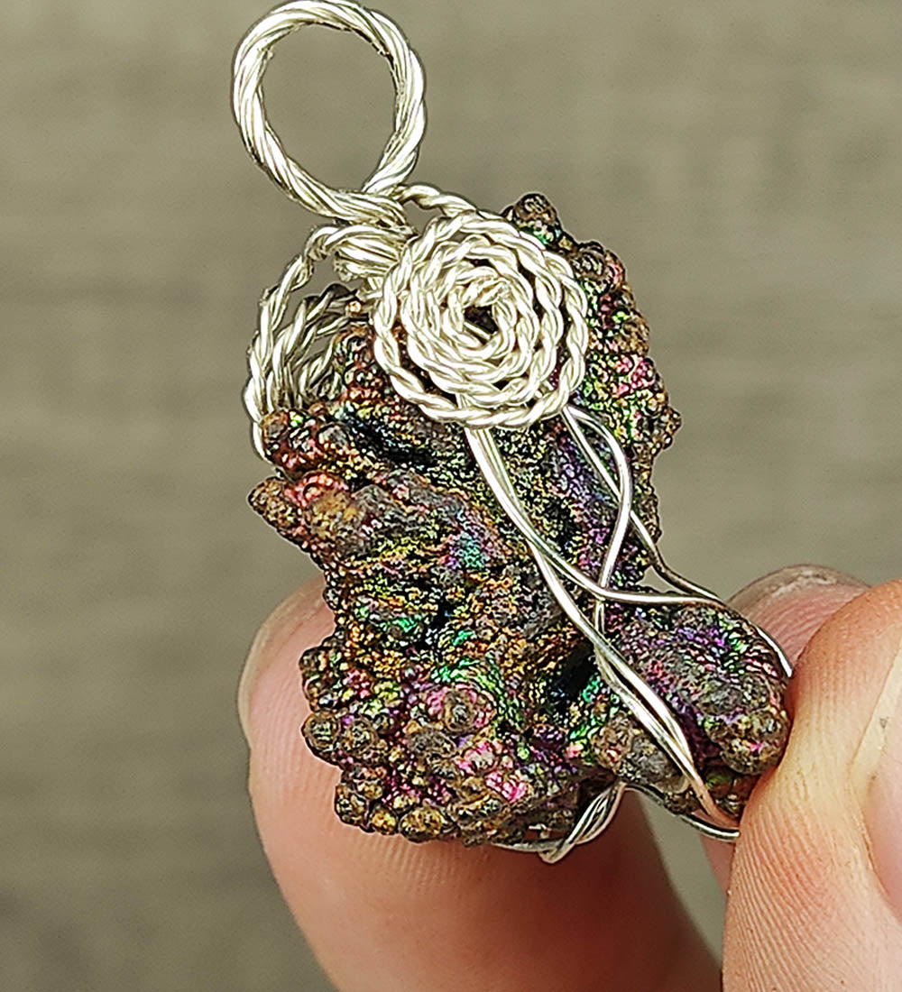 | Goethite Pendant Copper Wire Wrapped Gemstone Pendant | COLOUR: Gold, Purple, Pink | 100% natural color |