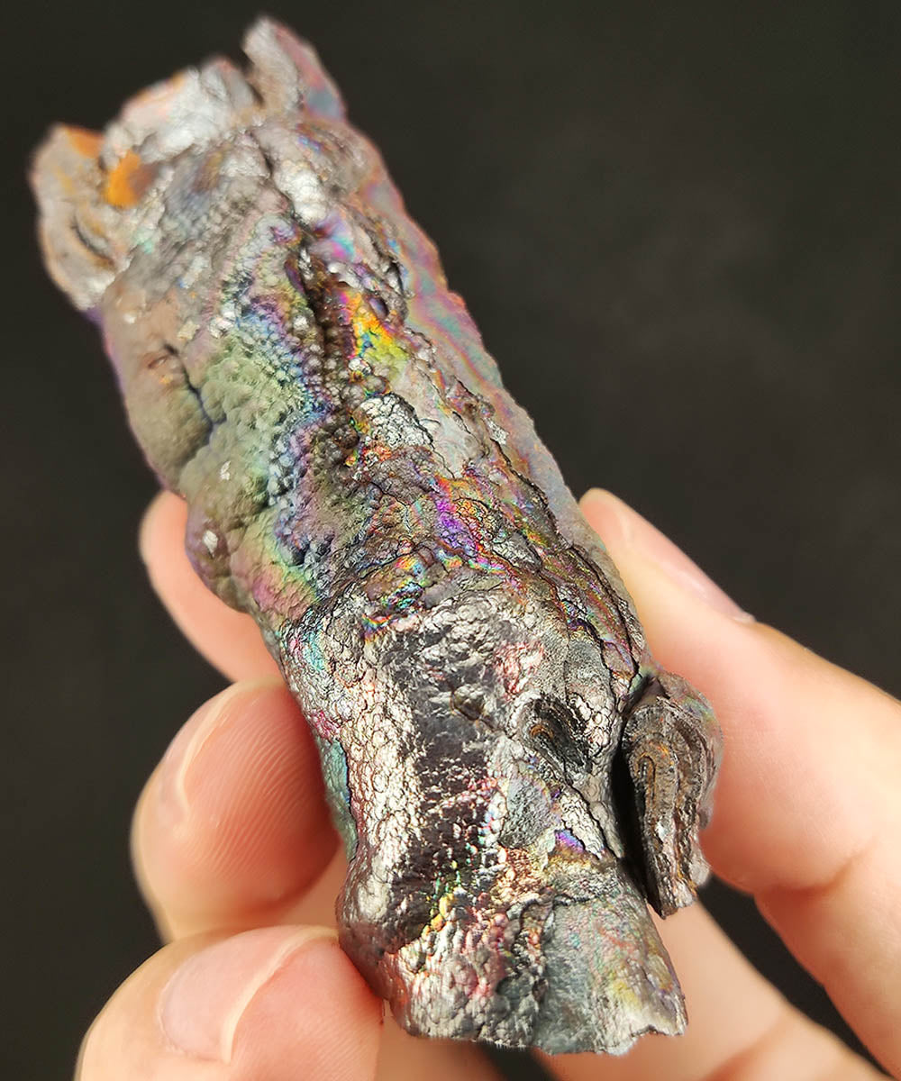 | Goethite Pillar(8cm) | Top premium rare Iridescent Goethite, Turgite, Hematite, Iridescent | COLOUR: Purple, Blue, Green | 100% natural color |